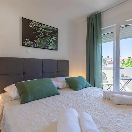 Apartment Klanac No 2 *