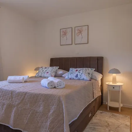 Klanac No 2 Apartment